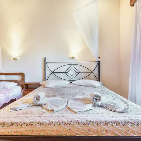 Апартаменты Castellos Bellos 5 *