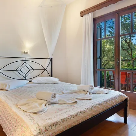 Castellos Bellos 5 Апартаменты