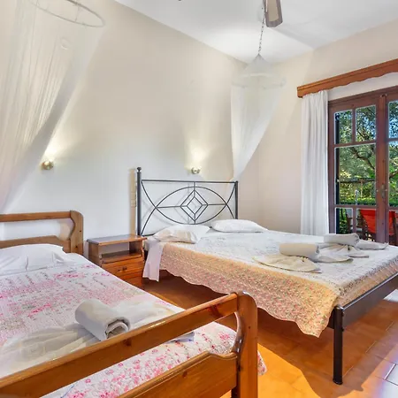 Castellos Bellos 5 Appartement Marathiás